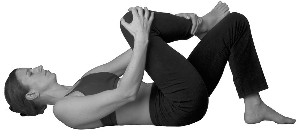 HIP STRETCHES: GLUTES Glute Stretch: Lying Figure 4 variation (difficult) 2 stretch muscle hold stretch twist twist muscle stretch ) Lie on your back with your left leg bent.