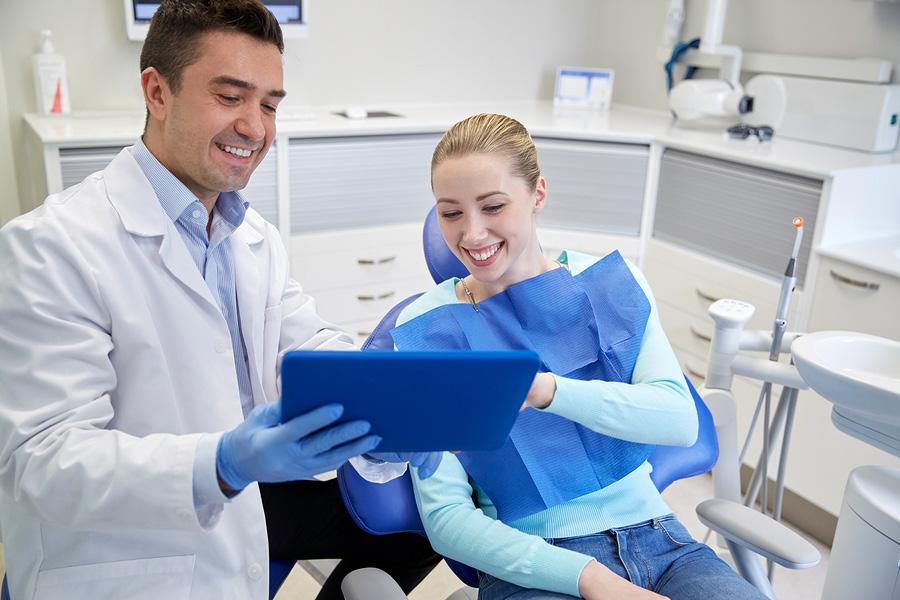 #3 DO THEY FOLLOW A CONSULTATIVE APPROACH? One thing some orthodontists have in common is the approach they take to your orthodontic treatment recommendations.