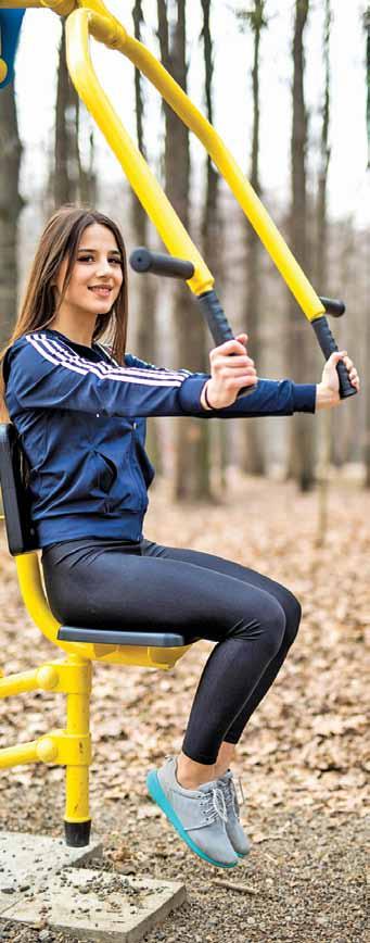 Strengthens the upper limbs, chest muscles and shoulder region Good for healing muscular atrophy, frozen shoulders, tennis elbows etc.