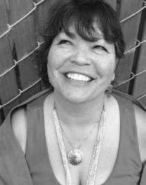 Meet the Trainer Renee Roman Nose, M.A.I.S Cheyenne/Arapaho Renee is an enrolled member of the Cheyenne & Arapaho Tribes of Oklahoma, and a frequent lecturer across the nation.