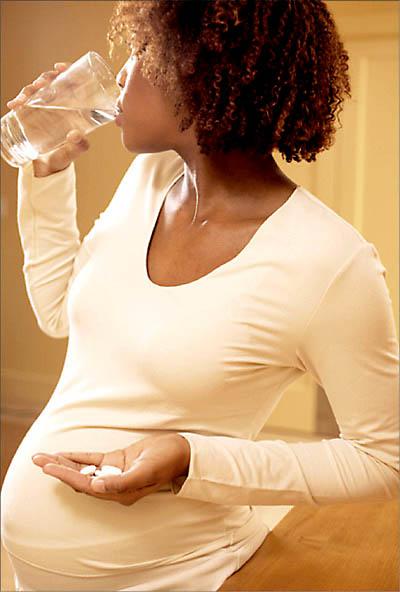 Medications in Pregnancy Many physical changes occur in pregnancy that affect drug pharmacokinetics Decrease in serum proteins Increased plasma volume Increase in kidney