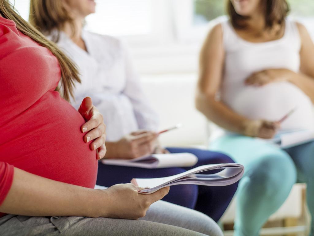 UNDERSTANDING GESTATIONAL DIABETES When you are diagnosed with gestational diabetes there are health professionals who can help you. Why is it important to manage gestational diabetes?