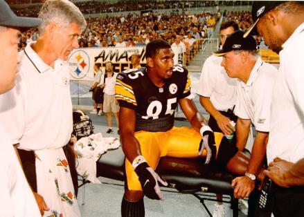 On-Field and Post-Injury Concussion Management UPMC and Pittsburgh Steelers Protocol