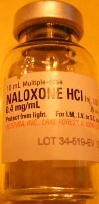 Problems are still abound..maybe it s the fentanyl? You decide to administer 0.4 mg of naloxone. How many ml will you deliver?