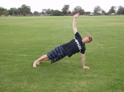Make sure you keep your core braced throughout the exercise. Bodyweight Squats Stand with your feet shoulder width apart or slightly greater and hands behind your head.