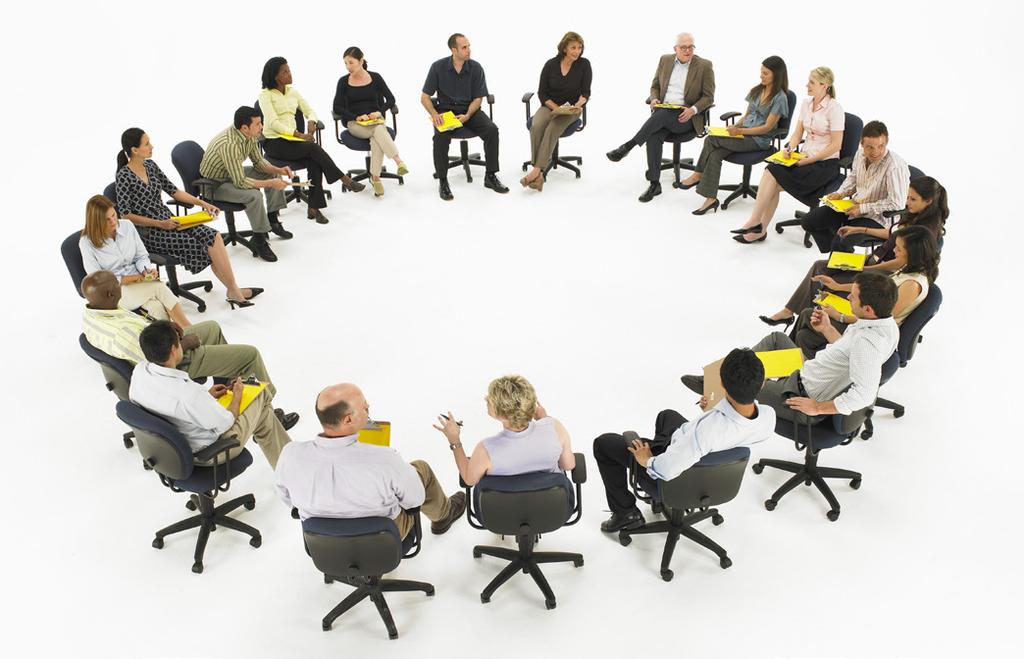 MEETING SET UP MEETING LOCATIONS Try to select a meeting room that is convenient and has easy access.