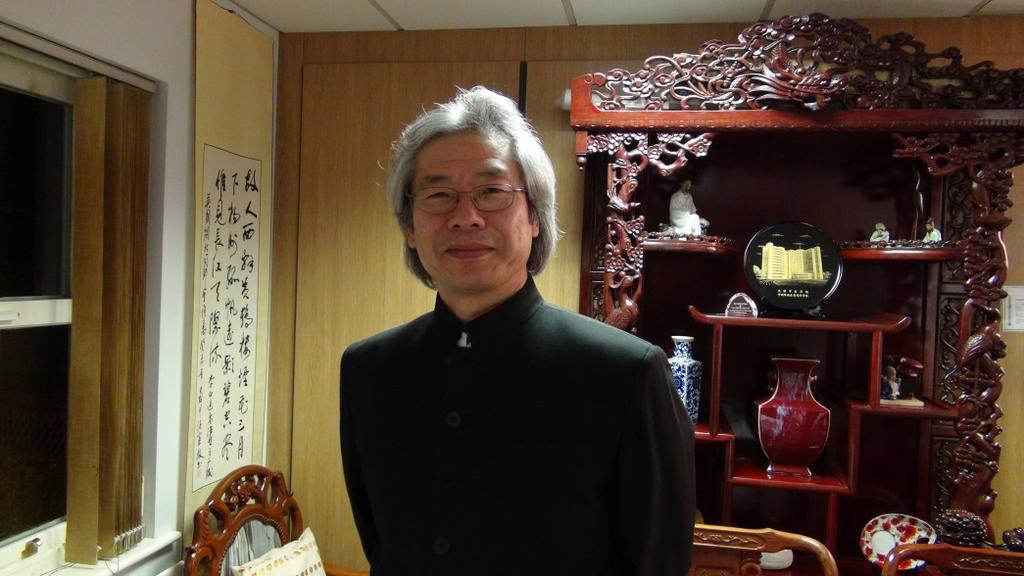 Prof Song Ke PhD Biography Professor Ke, founder and principal of Asante Academy of Chinese Medicine, has practiced and taught Traditional Chinese Medicine worldwide for over 30 years.