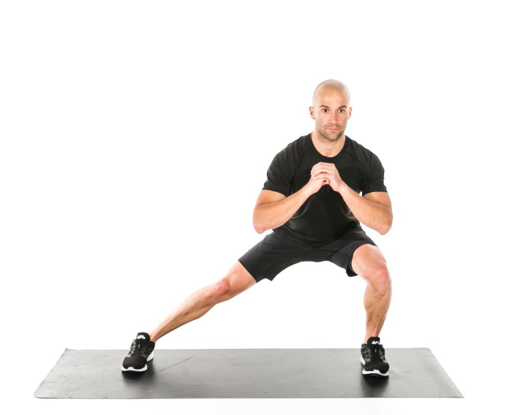 WARM-UP 5 SIDE LUNGE 45 SEC/SIDE Stand as tall as you can with your