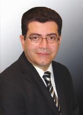 Este membru al Asociatiei Mexicane de Ortodontie si al Board-ului acesteia.