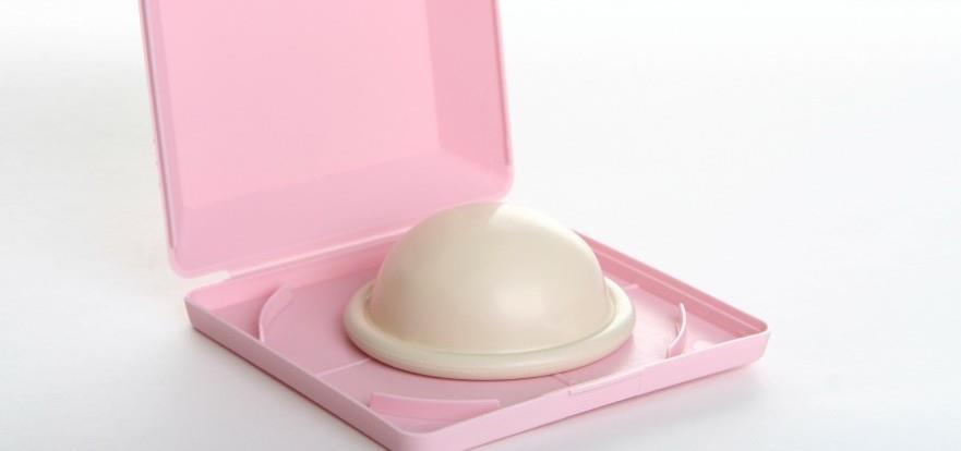 DIAPHRAGM 88% Effective Silicone cup inserted into the