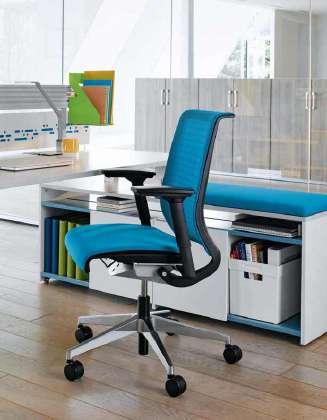 Choosing the Right Ergonomic Office Chair Working in an office typically involves spending a great deal of time sitting in an office chair a position that adds stress to the structures in the spine.