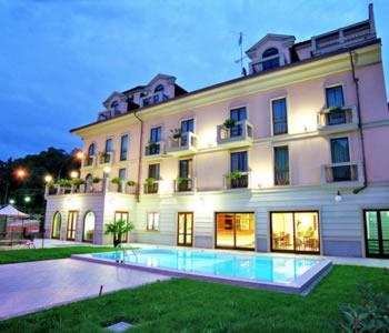 RECOMMENDED ACCOMODATION* Hotel Villa Savoia ( **** ) Corso Sicilia 1-10133 Torino Phone: +39 0116613546 Fax: +39 011