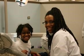 NEW DENTIST STUDY CLUB 2018 GCDS Events SAFE SMILES PROGRAM GIVE KIDS A SMILE! DAY Friday, February 2, 2018 Give Kids A Smile! Day is now in its 17 th year.