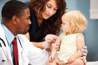 Chapter 4 Children s Health Histories, Physical Exams and Immunizations IMMUNIZATION RECORDS AND HEALTH RECORDS AND HISTORY As a licensed/registered child care facility, it is recommended that you: