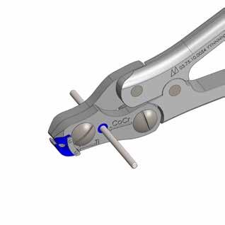 Use the Rod Insertion Forceps to position the rod into the selected heads.