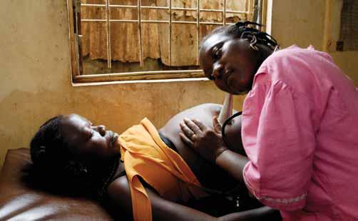 no child born to die THE UK HAS 40 TIMES MORE HEALTH WORKERS THAN SIERRA LEONE, RELATIVE TO ITS POPULATION THE SHORTAGE OF HEALTH WORKERS IN SIERRA LEONE Sierra Leone currently has less than 10% of