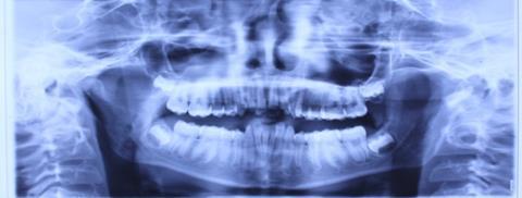 facial and intraoral photographs Treatment Objectives: To