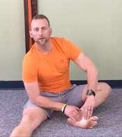 TOES Toe Flexor Release 1. Gently massage tender spots under foot 2.