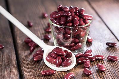 4. Kidney Beans Kidney beans are an excellent source of protein. One cup of boiled kidney beans provides 15 grams of protein.