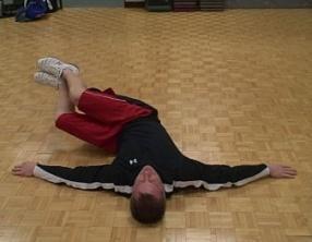 Hold the stretched position for a few seconds and return knees to the starting position.