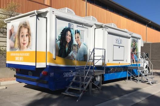 An Opportunity: Mobile Health/Dental Vans Mobile dental vans have been found to: mediate barriers to oral health services experienced by some populations 1 be an effective means of integrating oral