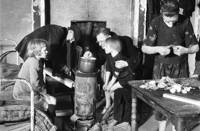 The Dutch Famine Late 1944-May 1945 Food supplies in the northern and western regions of the Netherlands were halted due to a German blockade A harsh winter froze the canals,