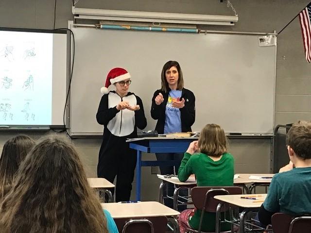 Three consultants from SDSD, Alissa Hutchinson, Julie Luke, and Sherry Juergens along with one of Brandon Valley s speech therapists, Amy Dulaney, organized the learning ASL opportunity for