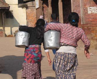 UN-HABITAT UNICEF/NYHQ2008-0270/Markisz UN-HABITAT/Nepal The full