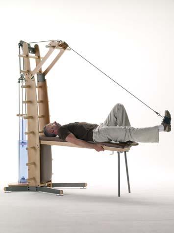 Legs/Buttock I 370 One Leg Press Use foot-cuff - In a supine position on the bench, pushing the lower back into the bench - Position the non working leg on the bench for support - Bend the working