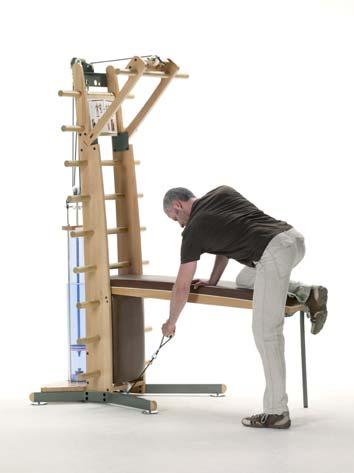 Back I 510 Single Arm Bent Over Row Use keystone grip - In a bent over position with one knee and hand on the bench for support - The working arm is extended holding the grip with thumb facing