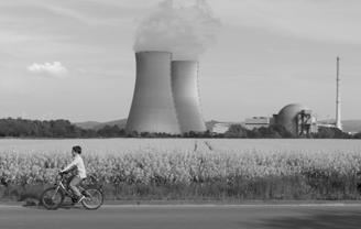 LEARNING EXERCISE Bicycles, children, field, steam, cooling towers, nuclear reactors Nuclear power plant, Chernobyl, energy,