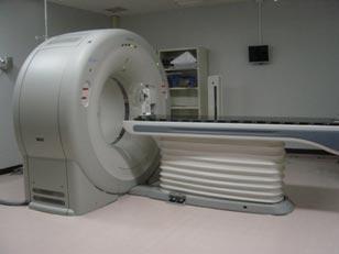 6) State-of-the-art technology of proton beam therapy Part 4: Irradiation onto the tumor of the moving organ In proton beam therapy, a treatment planning is carried out by using CT (Computed