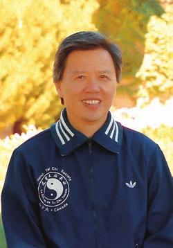 Master Moy Lin Shin 1931-1998 Founder of the International Taoist Tai Chi Society and Fung
