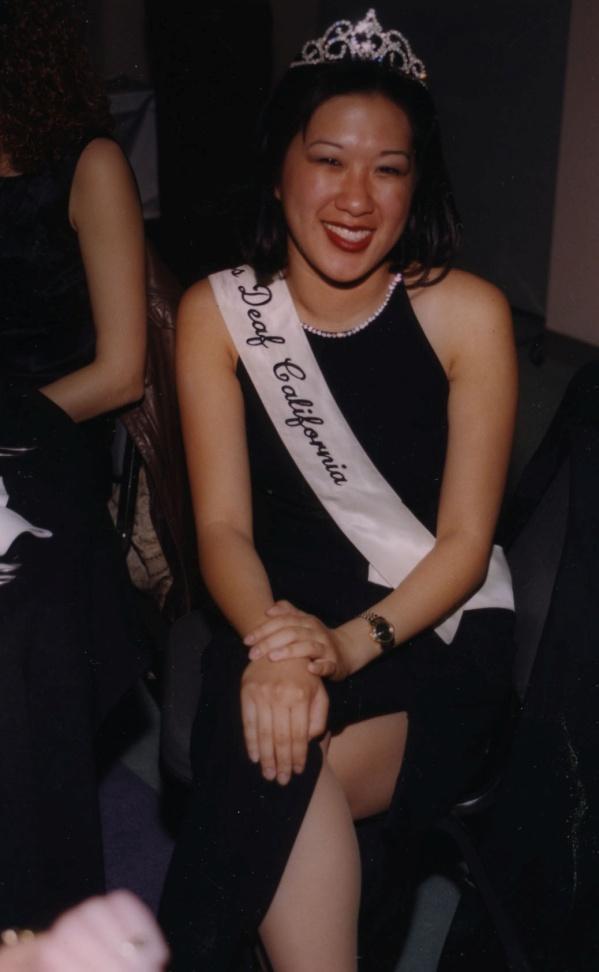 CSUN ALUMNI Amy Wong Miss Deaf America (1998-2000) and