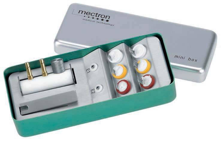 KIT ENDO INSERT KITS EQUIPPED WITH: 1 file holder E1 120 1 file holder E2 90 6 NiTi-files ISO 15, 27 mm 6 NiTi-files ISO 20, 27 mm 6