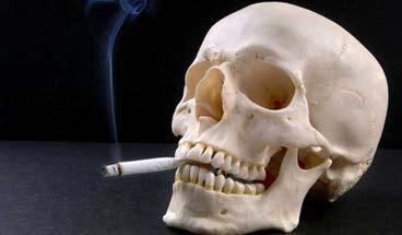 Smoking Current smoking is associated with a significantly increased risk of any fracture (RR=1.25) and hip fracture (RR=1.84) compared to non-smokers (Kanis et al.