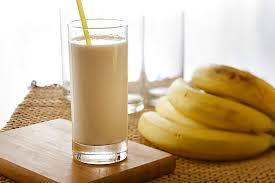 Recovery Example Foods 15-20mins after Training or Competition: Milkshake and a
