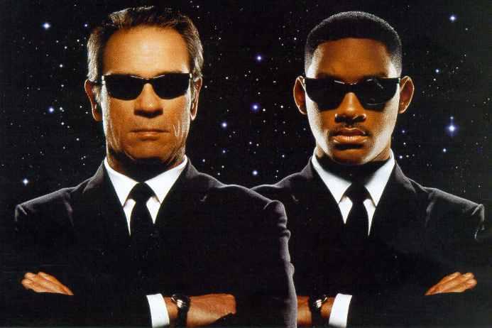 Uncertainty Tommy Lee Jones and Will Smith Copyrighted material (image and audio) from Men in Black is used for illustrative