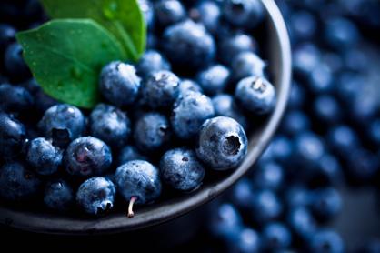 Blue Berries Berries of all kind like blueberries, strawberries and raspberries are superfoods for arthritis cure that helps in improving the condition of damaged and inflamed