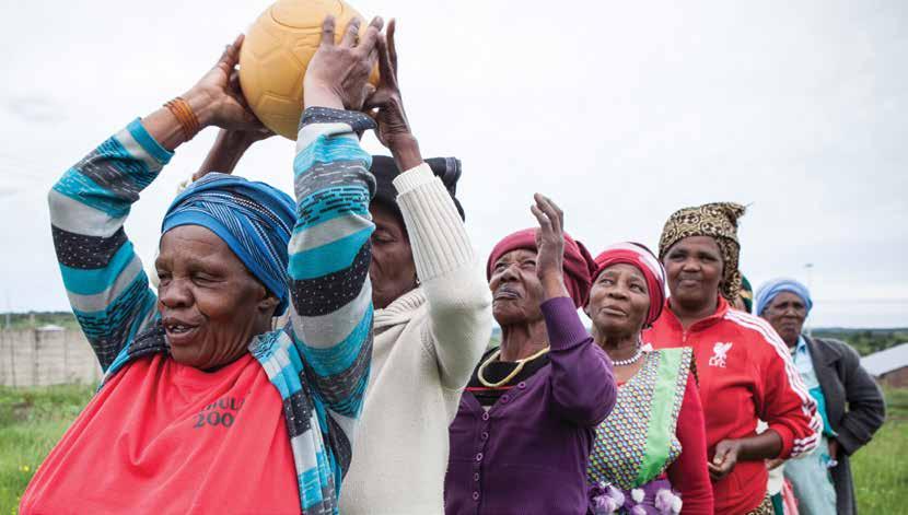 AVERT LEARNING BRIEF THE SISONKE PROJECT Partnering to empower grandmothers in rural South Africa In 2005, Avert helped establish the Sisonke Project with the Diocese of Grahamstown s Department of