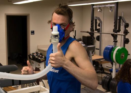 oxygen consumption (VO 2 max) test during which peak fat oxidation was determined Day 2: Treadmill run