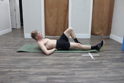 EXERCISE 2 NEUTRAL SPINE CRUNCHES -Hands under lower back to maintain