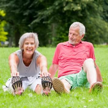 Osteopathy and getting older Your osteopath can: provide safe, gentle and effective treatment to keep your body balanced and mobile suggest home exercises to keep you stronger and more flexible give