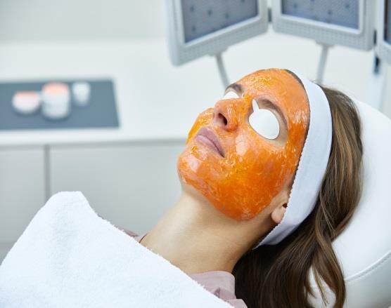KLERESCA ACNE TREATMENT Two treatments a week for 6 weeks Each treatment takes approximately 30 minutes Gel is applied on the affected area and illuminated under a blue light for 9 minutes After