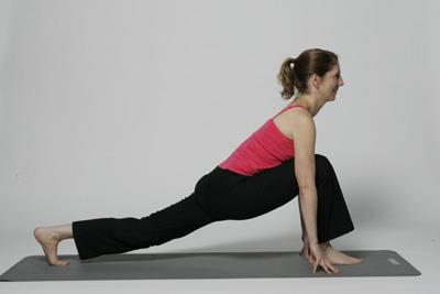 Full Lunge (Alanasana) Benefits: Stretches the hips, legs and tops of feet Improves balance Stretches shoulders and chest Strengthens legs From Warrior 1 or Humble Warrior, drop back knee to floor,
