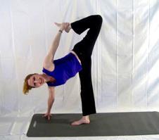 Variation: Half Moon with Foot Hold From Half Moon, bend the knee of the top leg and reach hand back to hold onto the ankle.