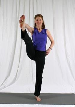 Standing Hand To Foot (Utthita Hasta Padangusthasana) Benefits: Opens hips Stretches hamstring muscles Improves balance Start standing with feet about hip width apart and parallel Place weight onto