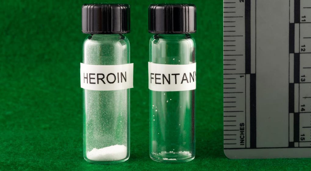 Fentanyl in the Community Illicit use of pharmaceutical fentanyl first appeared in the mid-1970s in the medical community.