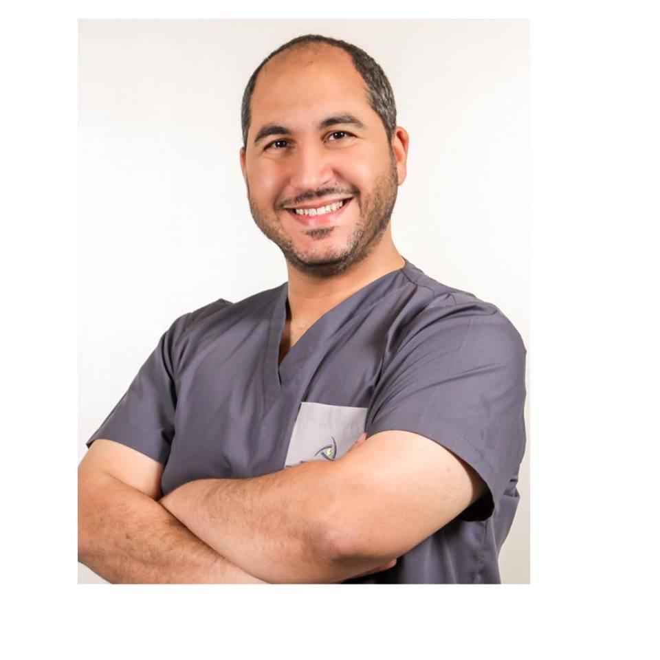 Ahmed Elmoatassem, CV Prof. Dr. Ahmed M. EL-Moatassem Kotb, MD, PhD, FRCS (Ed), ICO, MBChB, M.Sc. DOB: 04/04/1972 +971551080472 Dubai, UAE +20100-1825-800 +971502582020 ahmedelmotasem@yahoo.
