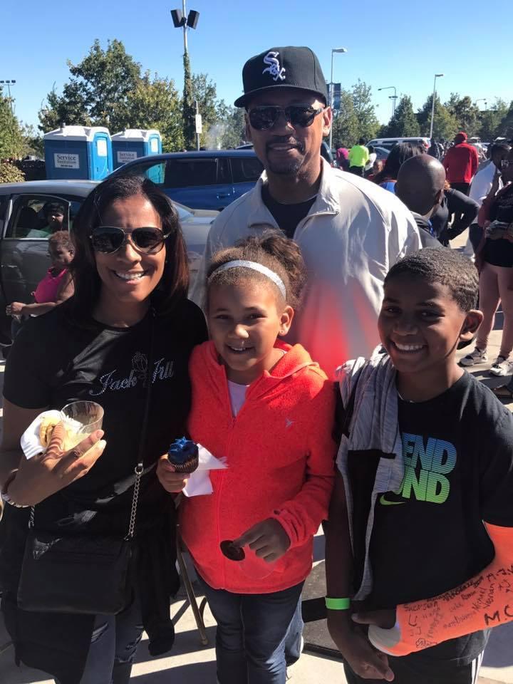This collaborative activity with the families of Windy City and Western Cook County Chapters brought over 300 people together for a day of football fun.